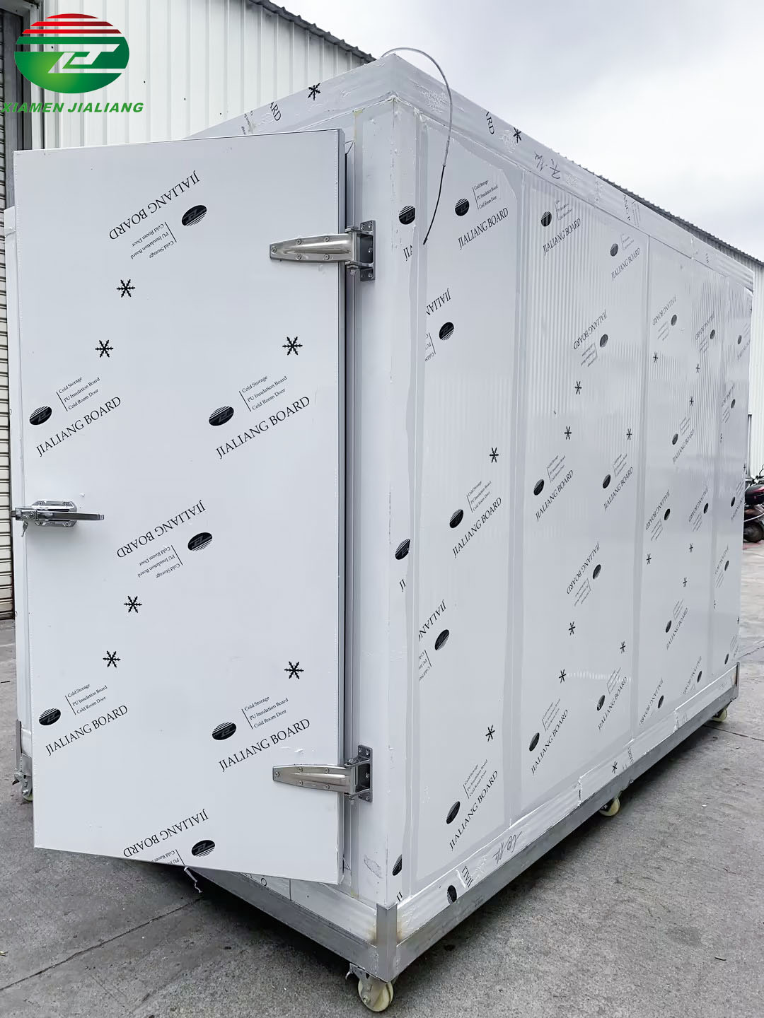 Cold storage operation more simple and convenient