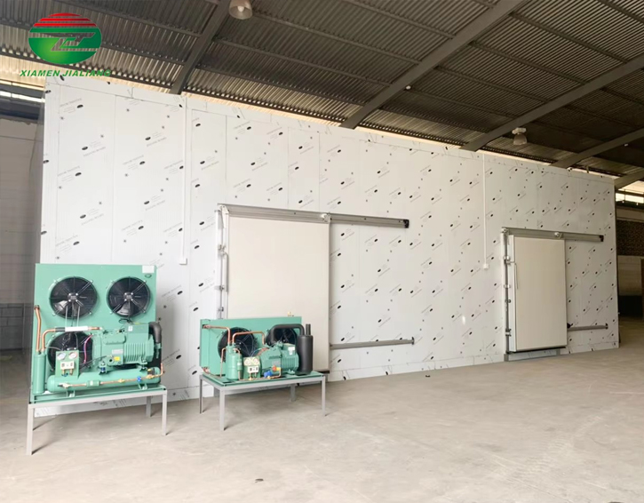 sliding door cold room